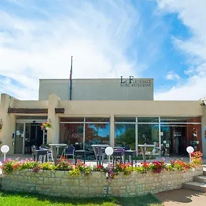 Hotel Logis & Restaurant Le, Fleurance